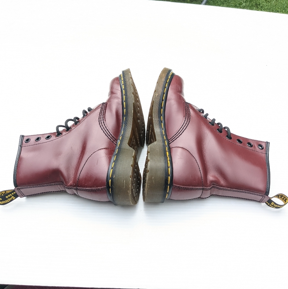 DOC MARTENS Smooth Leather Cherry Red Laceup Boots - Picture 2 of 10